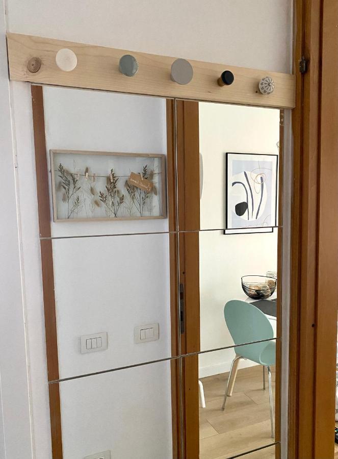 Monolocale Con Terrazzo Alle Porte Di Milano Bresso Extérieur photo